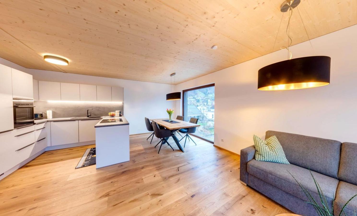 Urban-Apartmenthaus Zwischen Berg Und See Дорнбирн Екстериор снимка